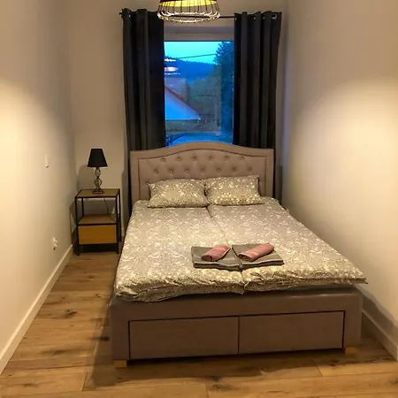 Apartament Caloroczny Bieszczadzka Gawra Ustrzyki Dolne Esterno foto