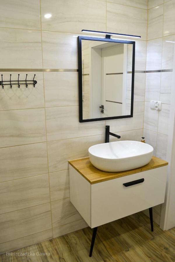 Caloroczny Bieszczadzka Gawra Apartment Ustrzyki Dolne