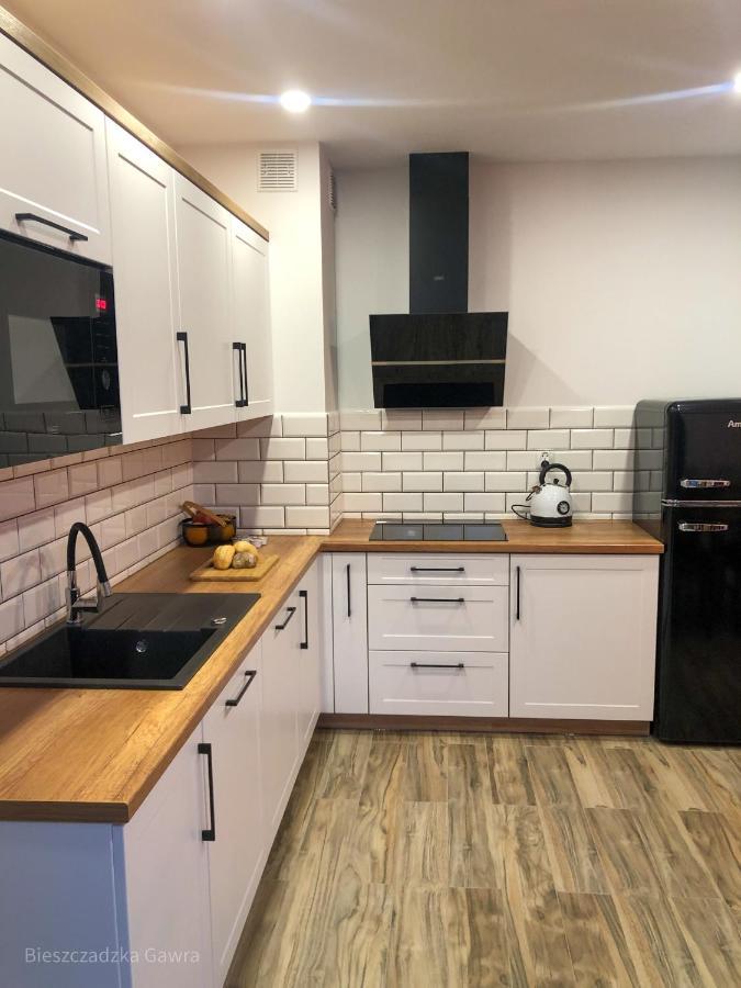 Caloroczny Bieszczadzka Gawra Apartment Ustrzyki Dolne